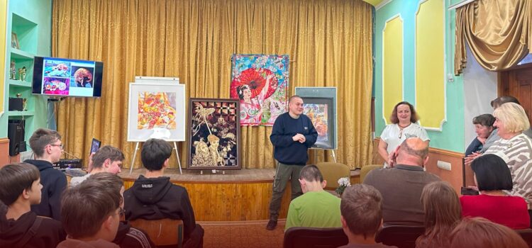 Мистецтво зближує: К-ПНУ надихає школярів обирати творчу освіту Мистецтво зближує: К-ПНУ надихає школярів обирати творчу освіту